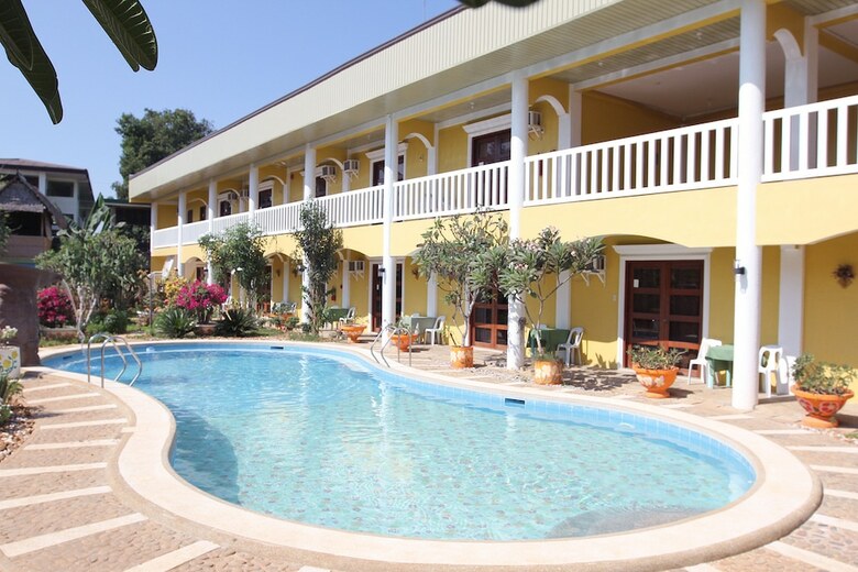 Bed & Breakfast Oyo 644 Flower Garden