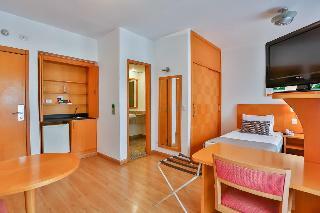 Hotel Golden Tulip Park Plaza