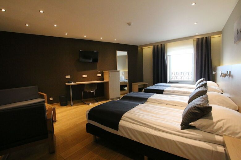 Univers Hotel