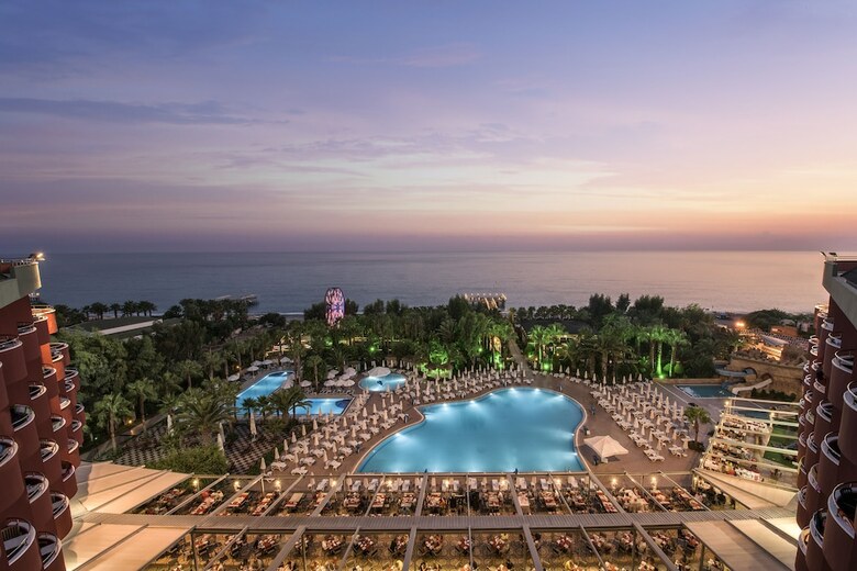 Delphin Deluxe Resort Hotel - All Inclusive
