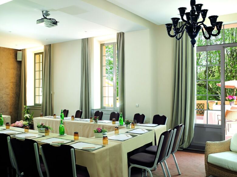 Hotel H�tel Golf Ch�teau de La B�gude