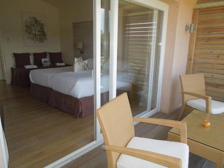 Hotel H�tel Alivi Di Santa Giulia
