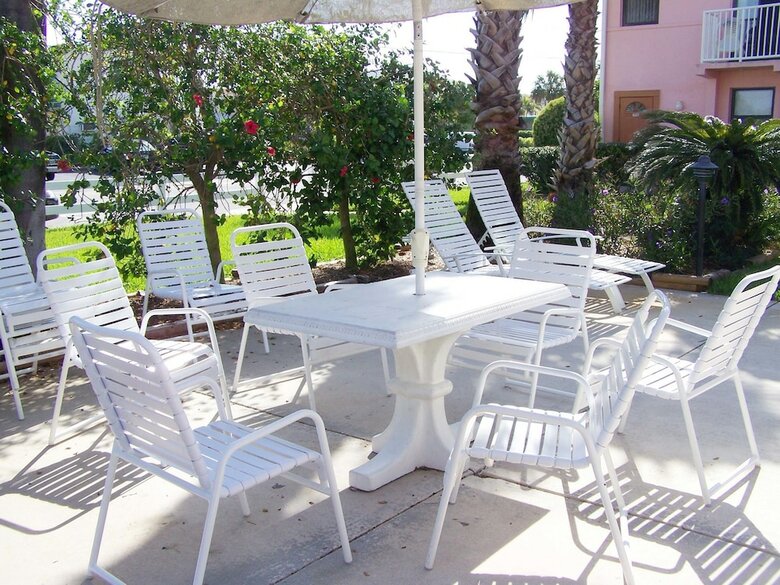 Hotel Gulf Winds Beach Resort