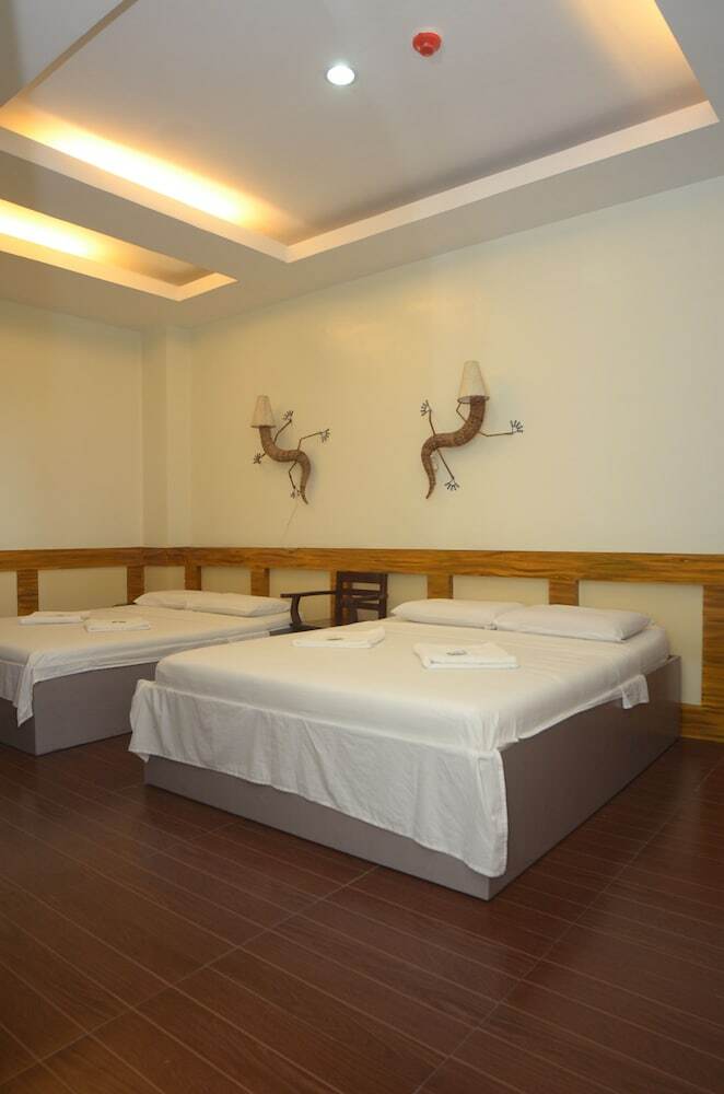 Hotel Reyna's The Haven And Gardens