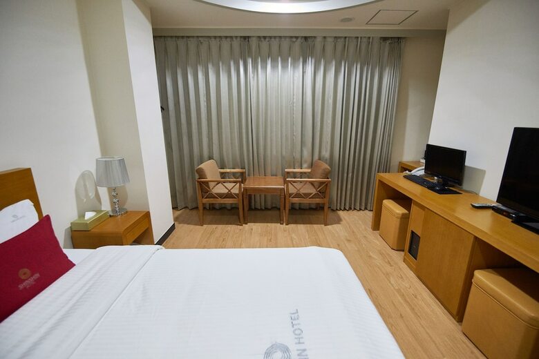 Shin Shin Hotel