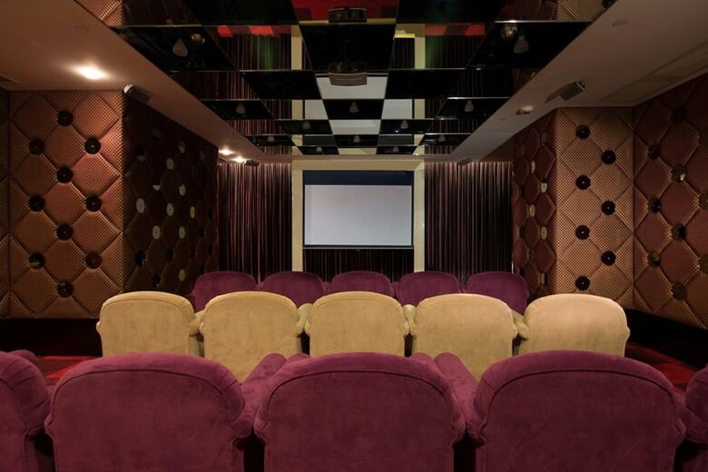 Kowloon Harbourfront Hotel