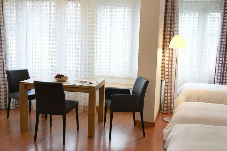 Aparthotel Congress Apartments By Hotel Du Commerce