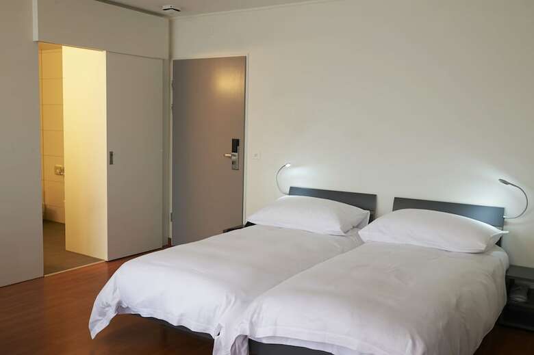 Aparthotel Congress Apartments By Hotel Du Commerce