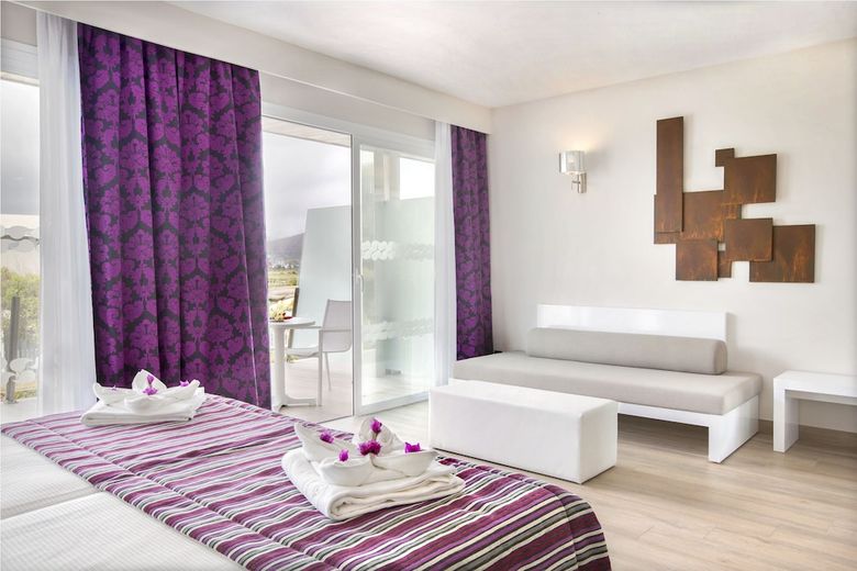 Mar Hotels Playa de Muro Suites - All Inclusive