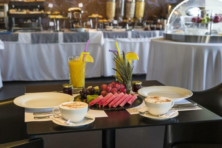 Aparthotel Senia Hotel