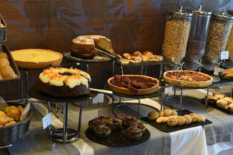 Aparthotel Senia Hotel