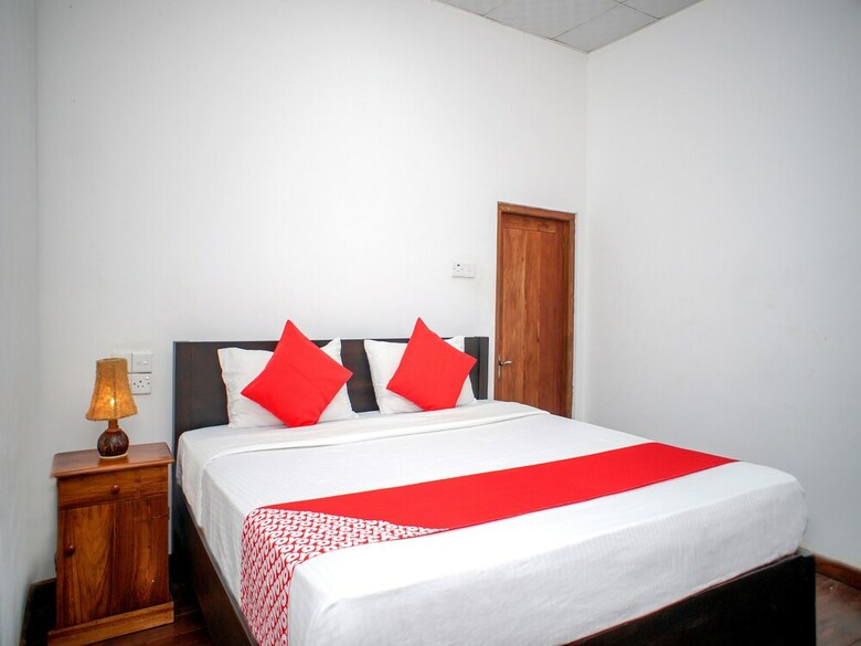 Hotel Oyo 260 Disenro Resorts