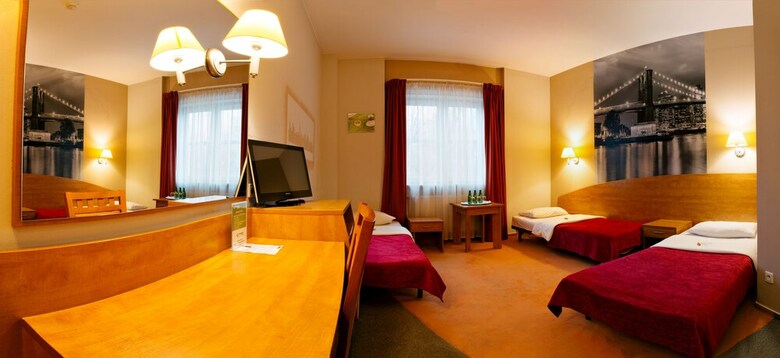 Hotel Comfortbiznes Pruszkow