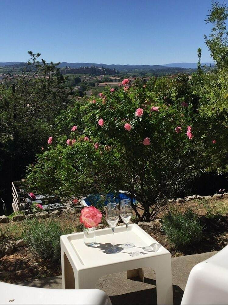 Bed & Breakfast Vue Imprenable Sur Cit� - Villa Rose