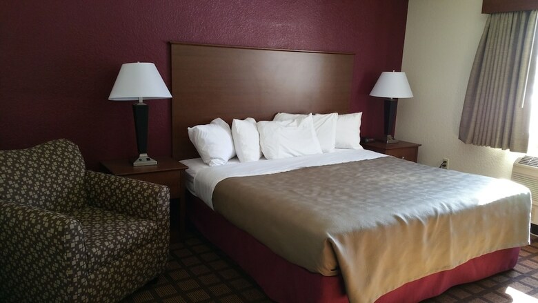 Hotel Americinn By Wyndham Burlington