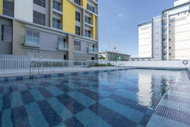 Splendid 1br Apartment In Arjan Priv� Living