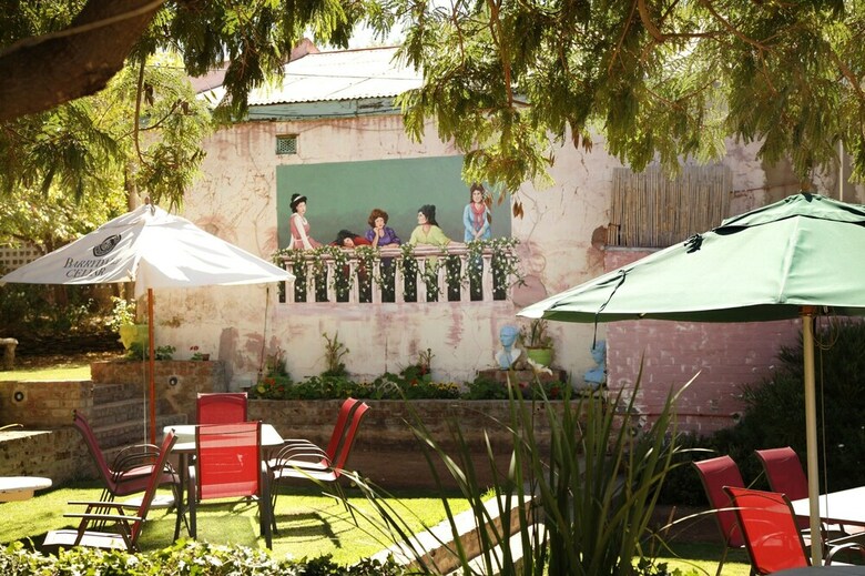 Karoo Art Hotel
