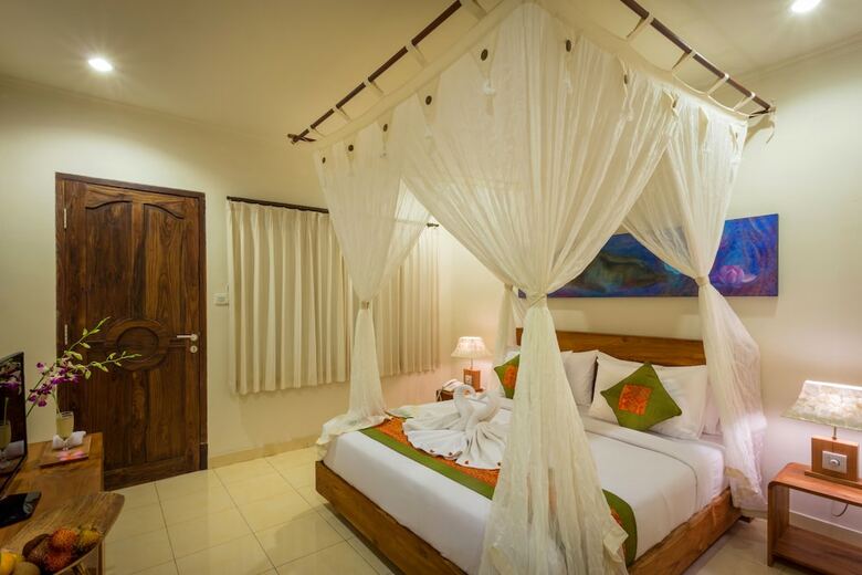 Hotel Om Ham Retreat And Resort