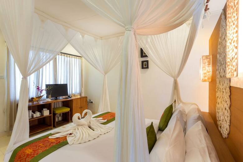 Hotel Om Ham Retreat And Resort