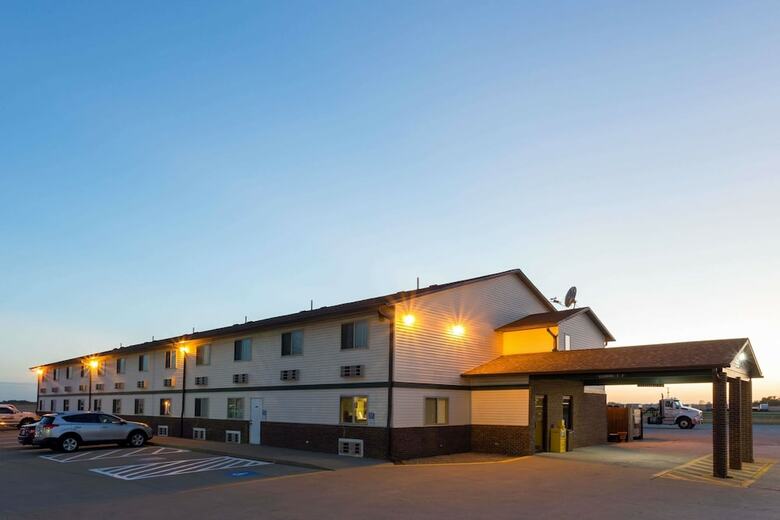 Hotel Super 8 By Wyndham Mendota