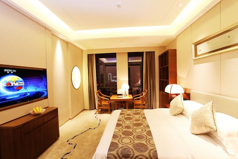 Hotel Ramada Plaza By Wyndham Changsha South