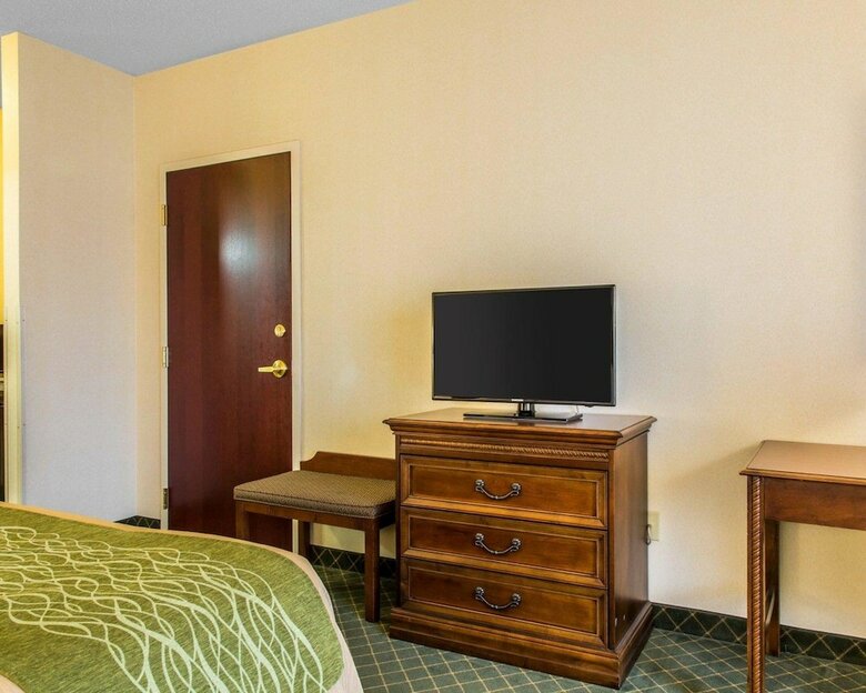 Hotel Comfort Inn East Windsor - Springfield