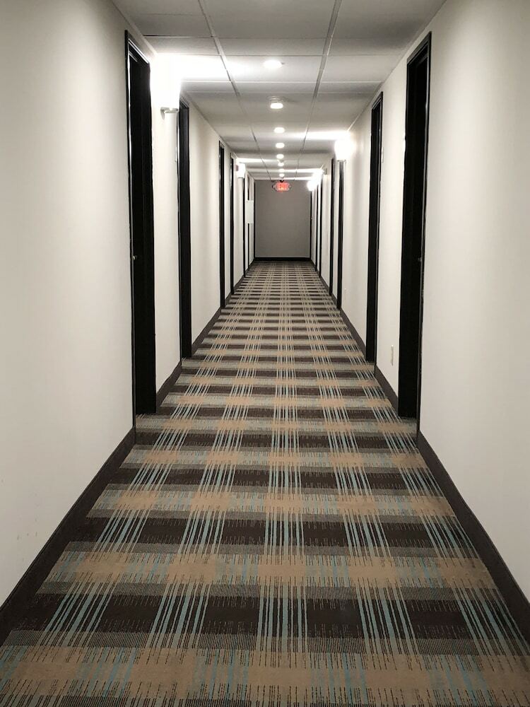 Motel Countryside Inn & Suites