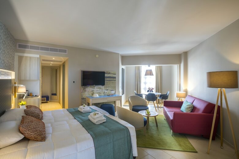 Hotel Leonardo Laura Beach & Splash Resort - All Inclusive
