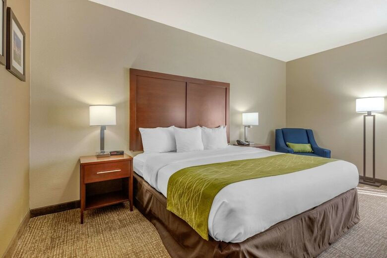 Hotel Comfort Inn Lenoir City