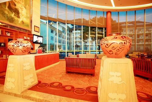 Zhang Jiajie State Guest Hotel