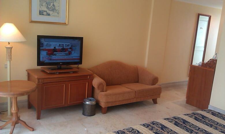Hotel Resor Tuban Tropis