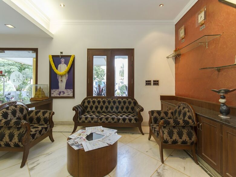 Oyo 667 Hotel Vaishnavi Residency