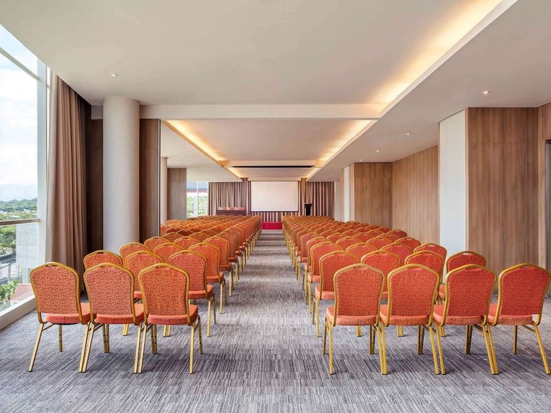 Hotel Ibis Manado City Center Boulevard