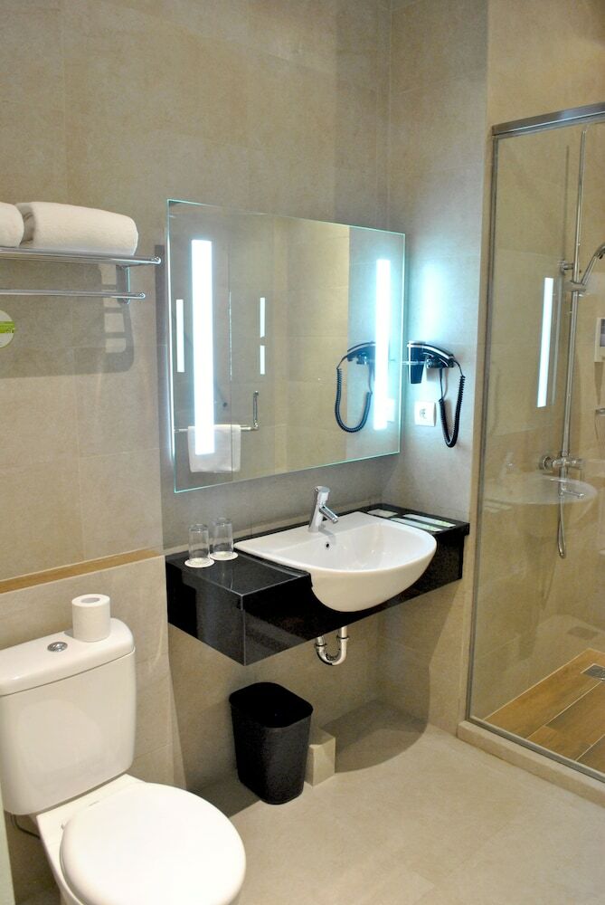Zest Hotel Sukajadi Bandung