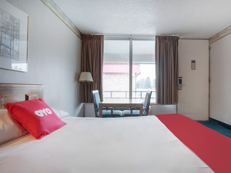 Oyo Hotel New Castle In Hwy 3