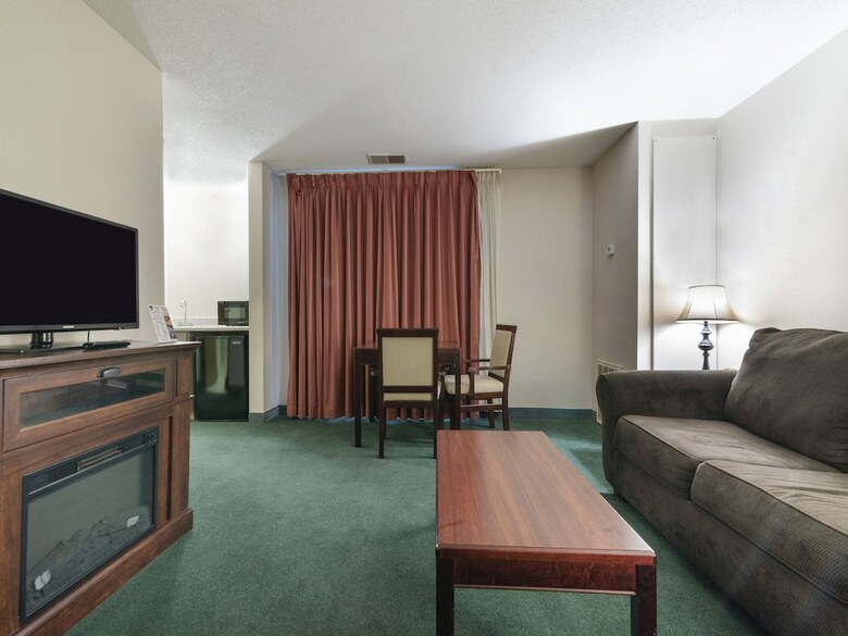 Oyo Hotel New Castle In Hwy 3