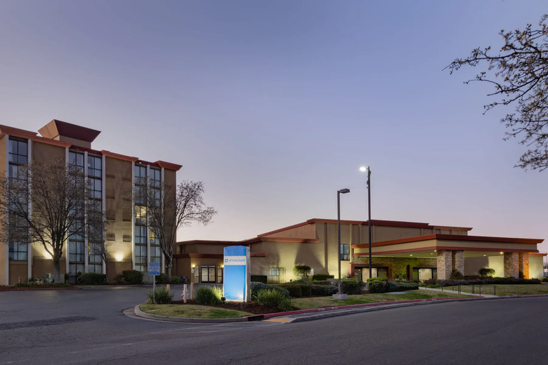 Crowne Plaza Hotel Sacramento Northeast