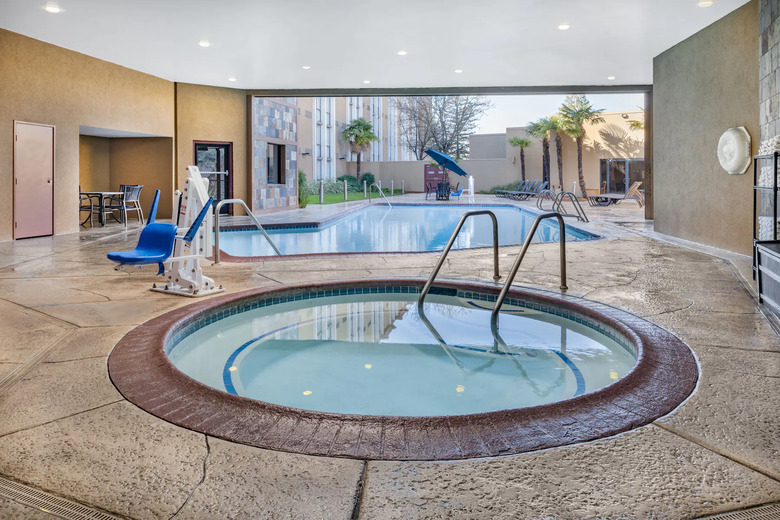 Crowne Plaza Hotel Sacramento Northeast