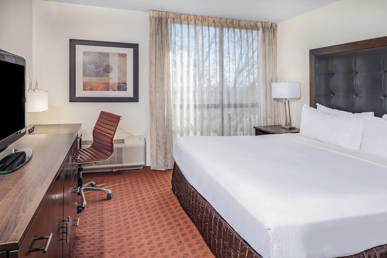 Crowne Plaza Hotel Sacramento Northeast