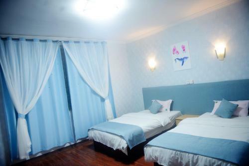 Emeishan Hostel C