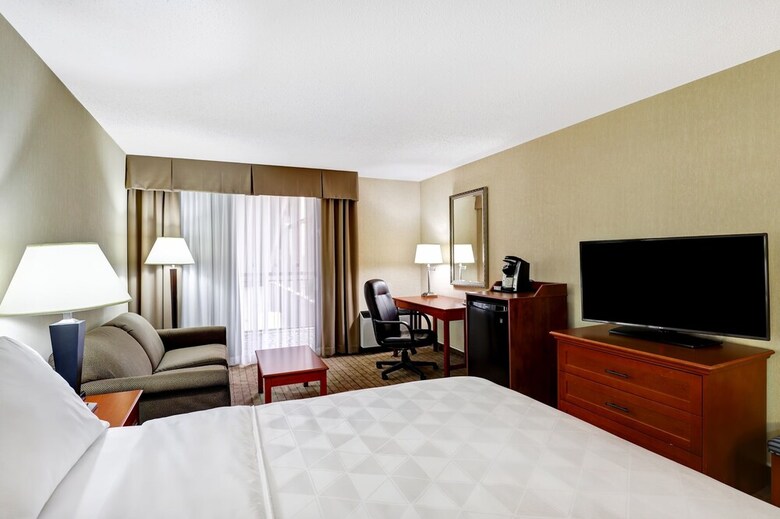 Holiday Inn Burlington Hotel & Conference Centre