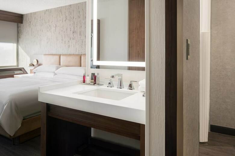Hotel Fullerton Marriott At California State University