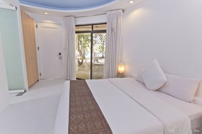 Hotel Cordova Reef Village Resort