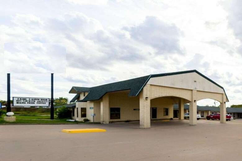 Motel Oyo Hotel Three Rivers Tx Us-281