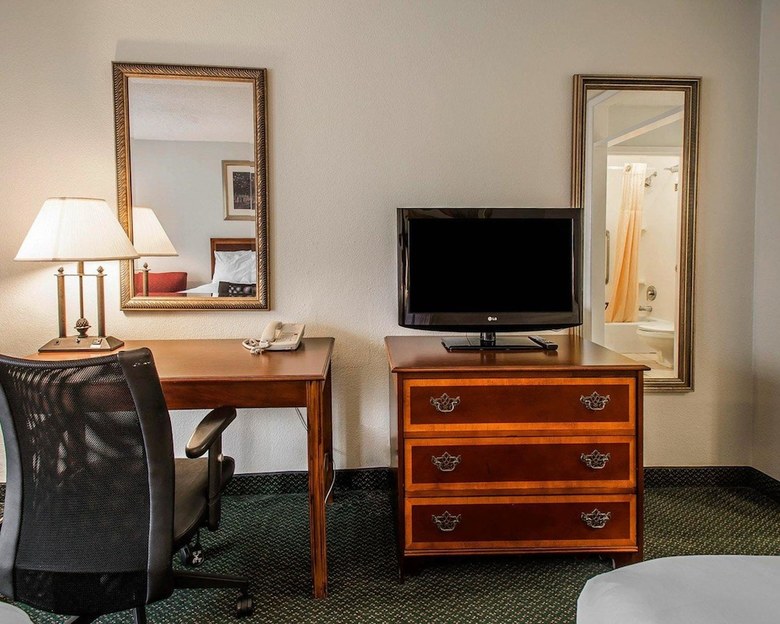 Hotel Clarion Inn & Suites Dothan South