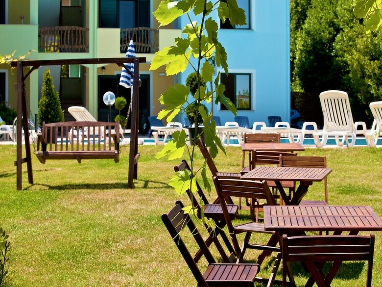 Ariadimari Hotel
