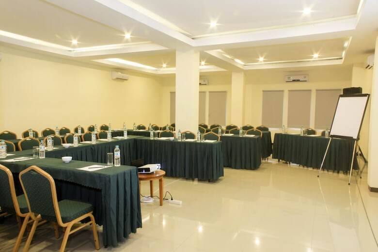 Hotel D'inn Rungkut Juanda - Surabaya
