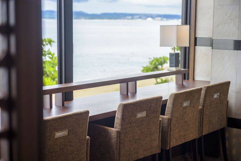 Hotel Best Western Okinawa Kouki Beach