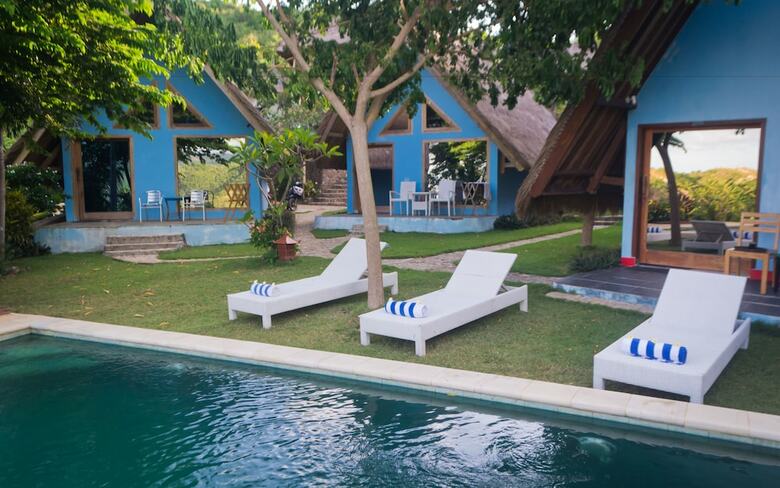 Hotel Blue Monkey Villas Resort & Ocean View