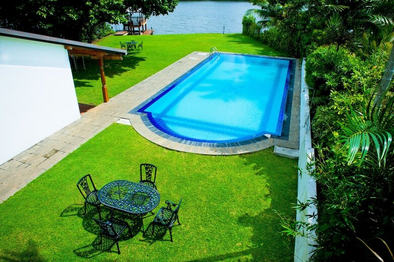 Hotel Okvin River Villa